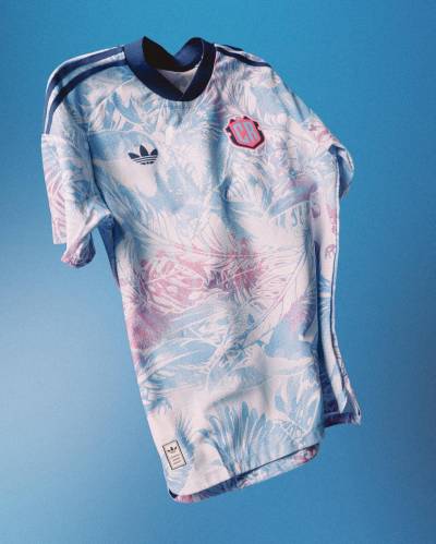Costa Rica away kit